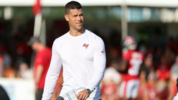 Tampa Bay Buccaneers offensive coordinator Dave Canales